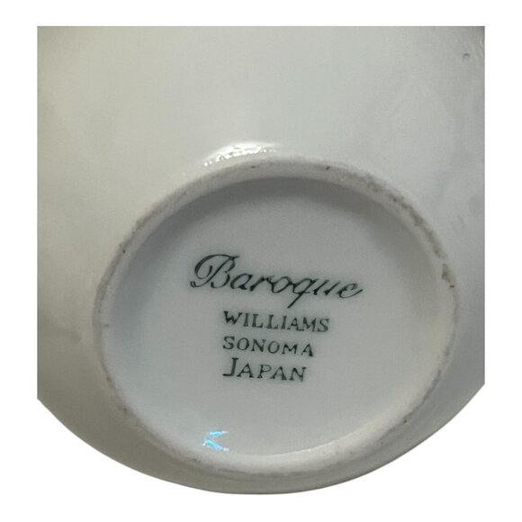 Set of 5 Williams Sonoma Baroque White Porcelain Cups – Made in Japan – Classic - Picture 5 of 5